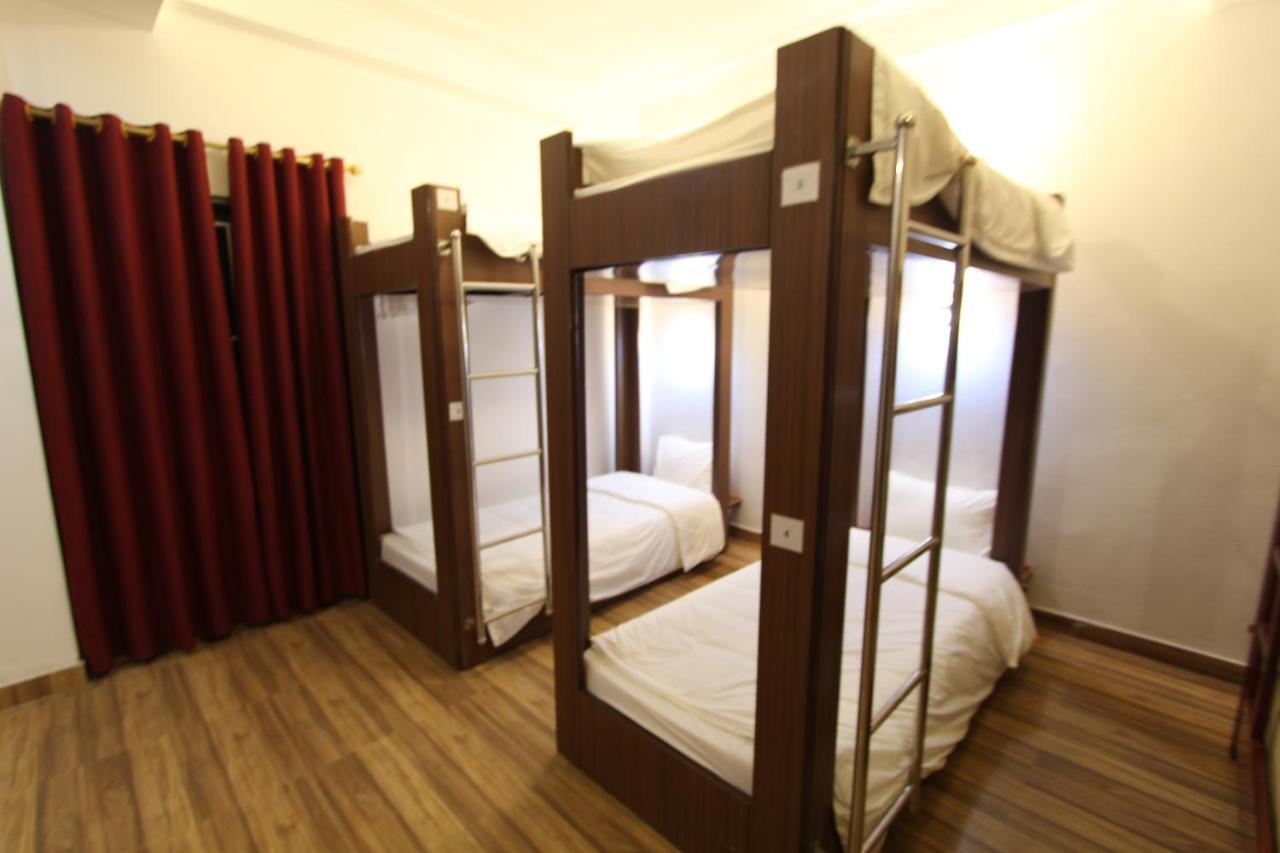 Himalaya Hotel 2*